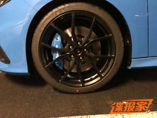 2018日內(nèi)瓦車展探館：?？怂筊S限量版