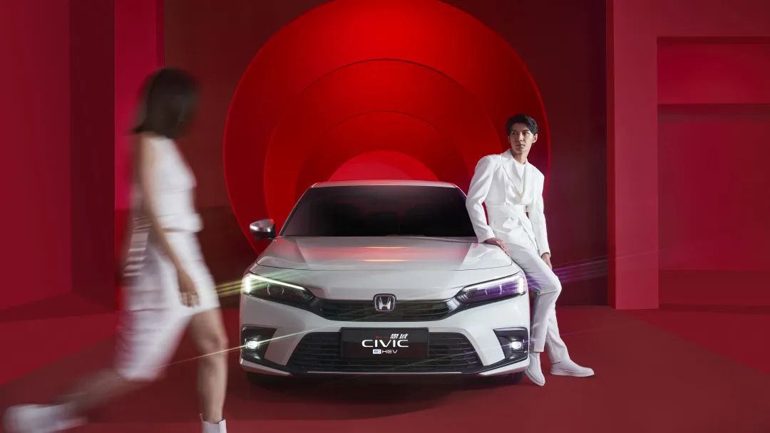 第十一代思域 e:HEV，釋放運(yùn)動荷爾蒙